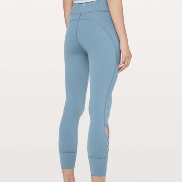 lululemon athletica Pants - Lululemon Nulu Melodic Movement 7/8 Tight Leggings in Slate Blue sz 4